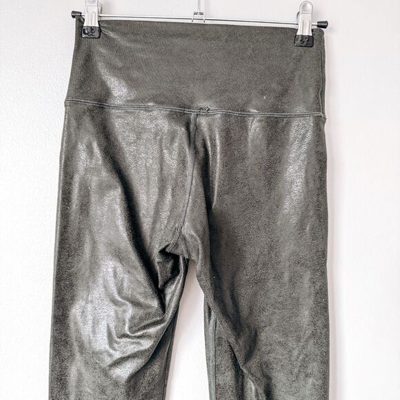 Aerie Offline Green Coated High Waist Legging Size Small - Picture 5 of 7